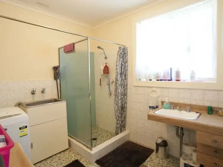 Fifth view of Homely unit listing, 19/21 Peter Crescent, Batehaven NSW 2536