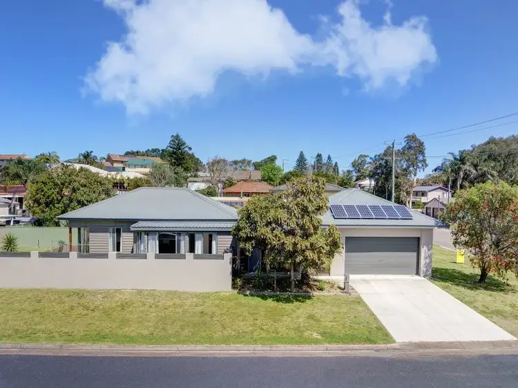 Main view of Homely house listing, 122 Morna Point Rd, Anna Bay NSW 2316