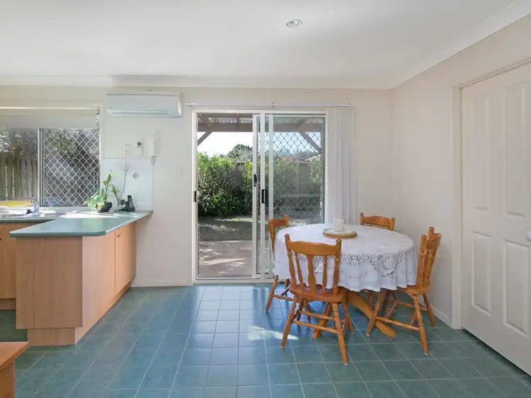 Seventh view of Homely townhouse listing, 3/27 Camille Crescent, Wynnum West QLD 4178