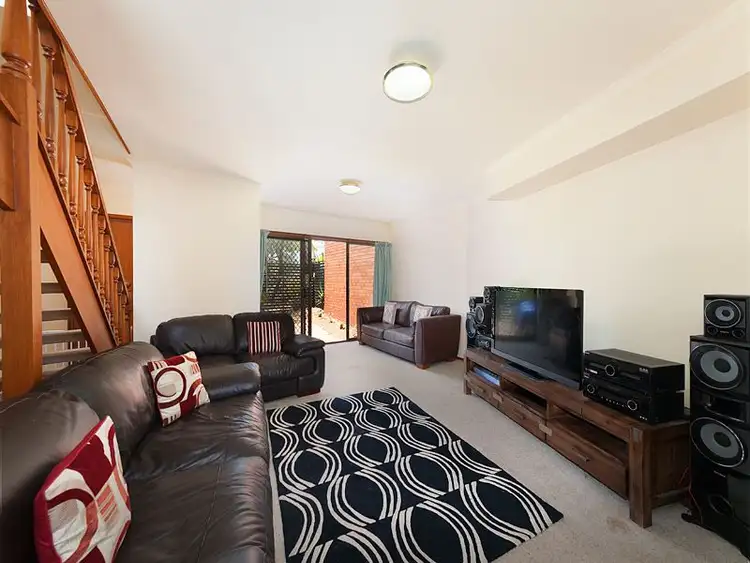 Main view of Homely townhouse listing, 2/75 Bellevue Terrace, St Lucia QLD 4067