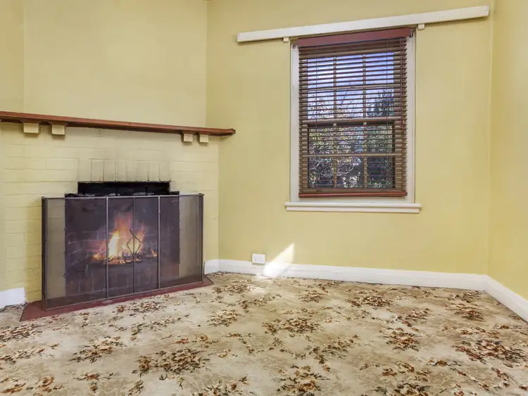 Third view of Homely house listing, 86 Wakefield Gardens, Ainslie ACT 2602