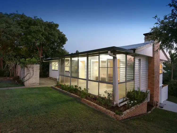 280 Buckland Road, Nundah QLD 4012