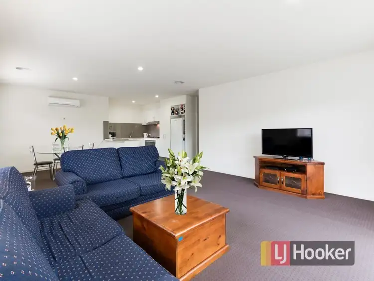 Fifth view of Homely unit listing, Unit 4/22-30 Golf Links Road, Berwick VIC 3806