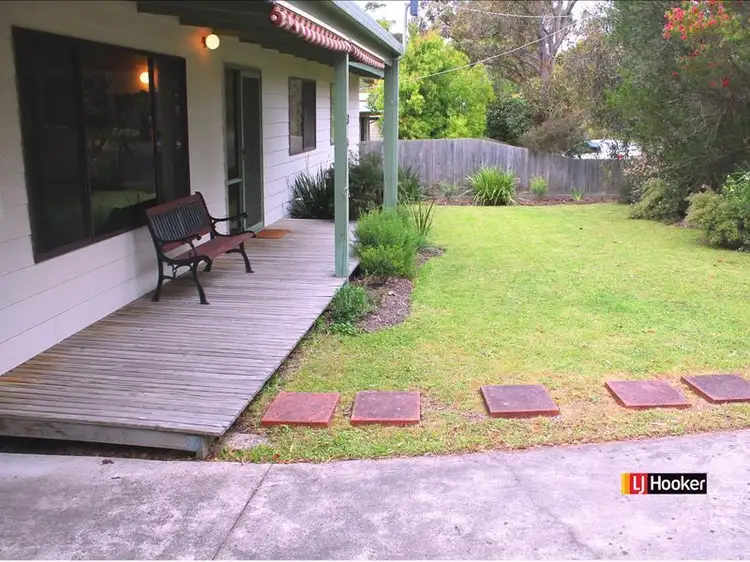38 Beilby Avenue, Inverloch VIC 3996