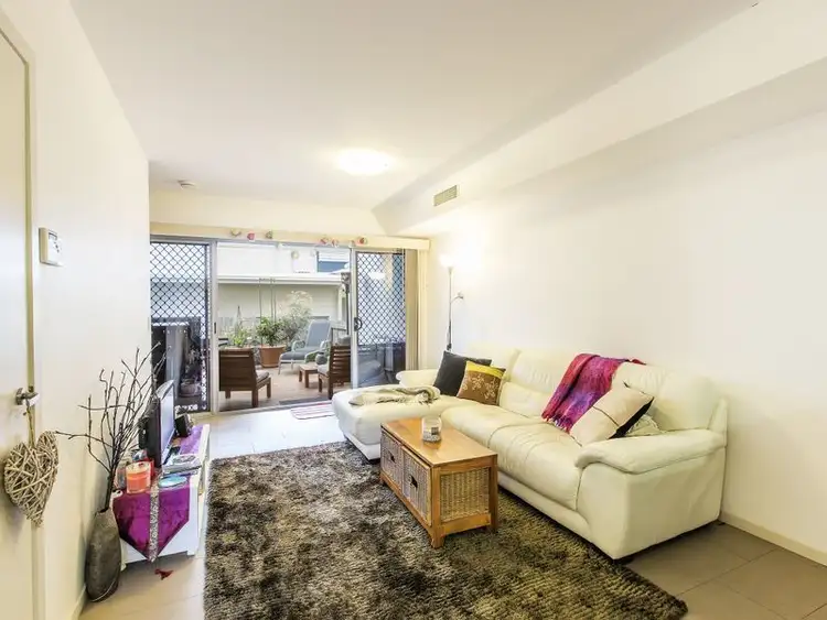 Fourth view of Homely townhouse listing, 2/3 Pitt Street, Annerley QLD 4103