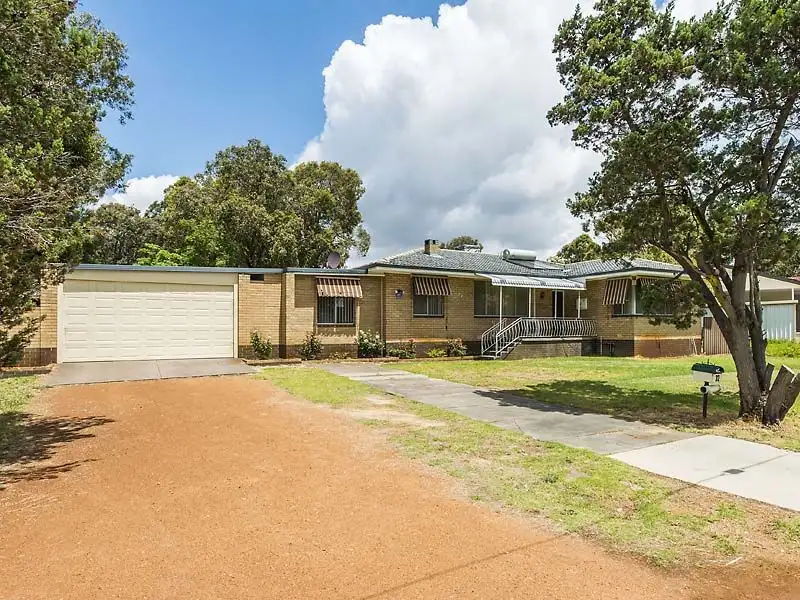 Main view of Homely house listing, 32 Flora Terrace, Lesmurdie WA 6076