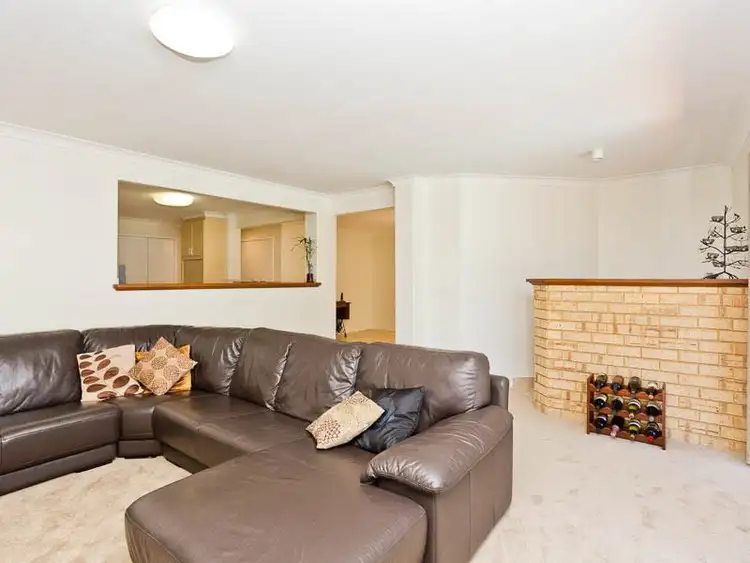 Seventh view of Homely house listing, 4 Dakin Glade, Winthrop WA 6150