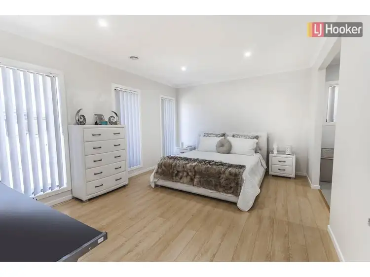 Seventh view of Homely house listing, 9 Mountleigh Circuit, Craigieburn VIC 3064