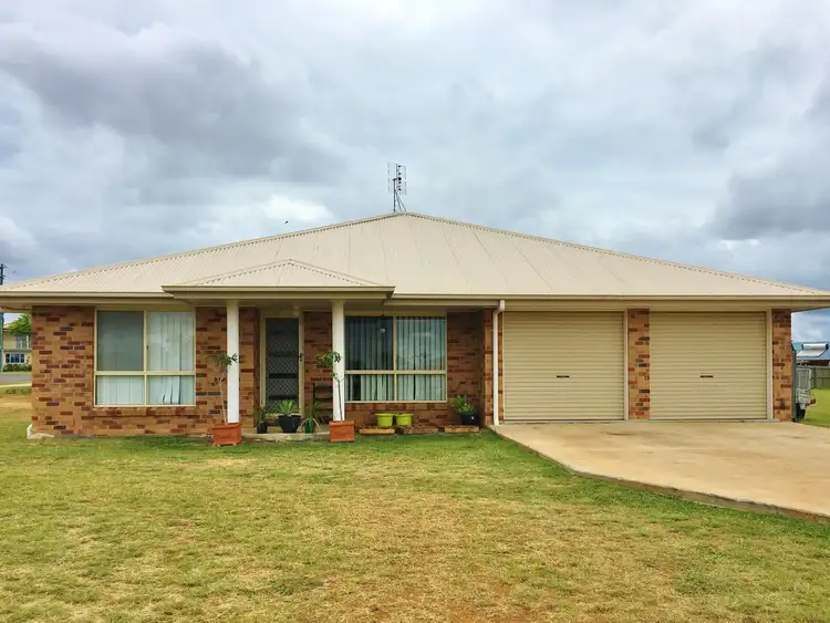 3 Tivoli Drive, Kingaroy QLD 4610
