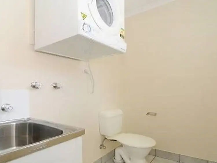 Seventh view of Homely unit listing, 2/36 Springfield Crescent, Manoora QLD 4870