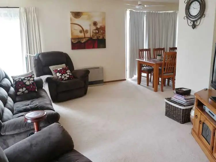 Sixth view of Homely house listing, 1 Wanera Court, Echuca VIC 3564