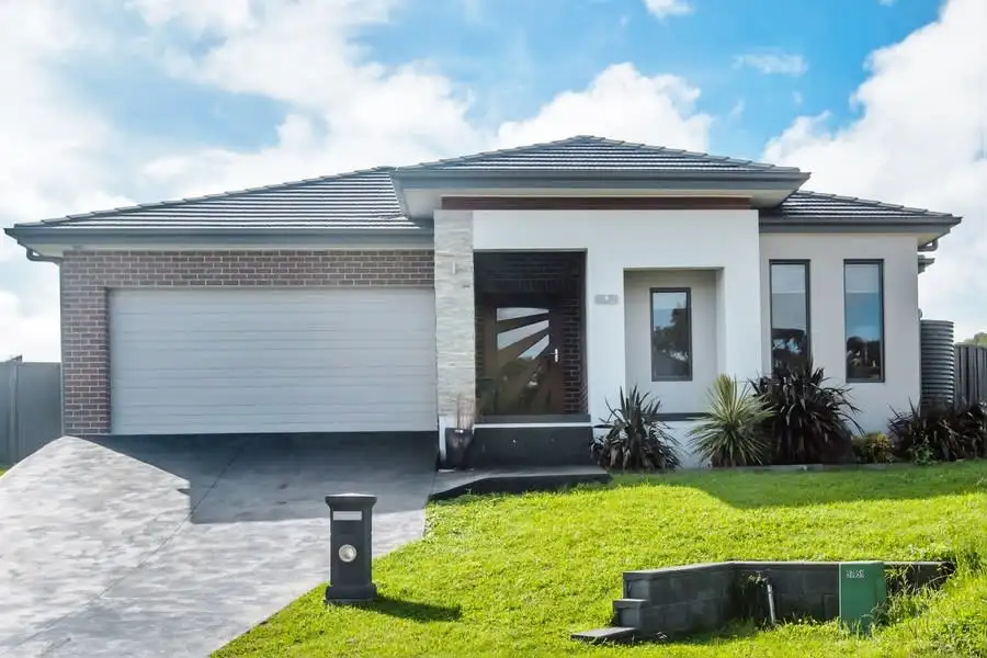 Main view of Homely house listing, 4 Shawcross Close, Lithgow NSW 2790