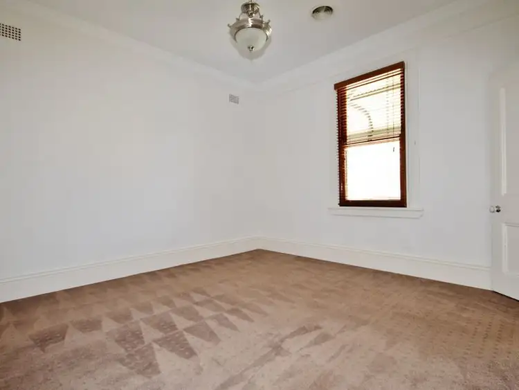 Seventh view of Homely house listing, 10 Park Street, Bathurst NSW 2795