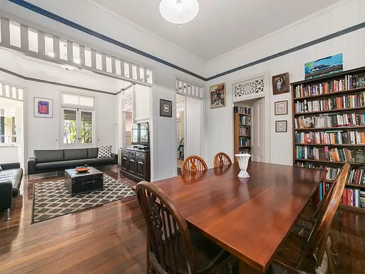 39 Rhyndarra Street, Yeronga QLD 4104