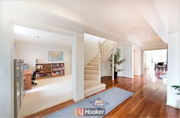 8 Swain Street, Gungahlin ACT 2912