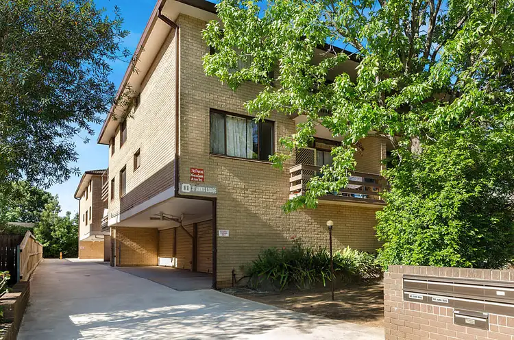 8/11 Brisbane Street, Harris Park NSW 2150