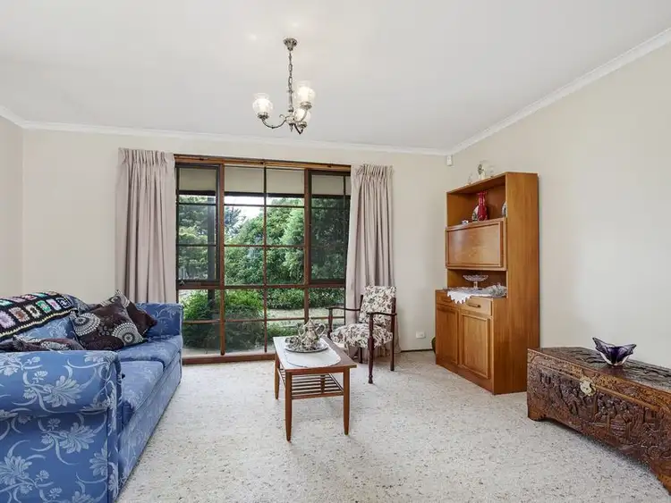 Seventh view of Homely house listing, 18 Whitelegge Close, Florey ACT 2615