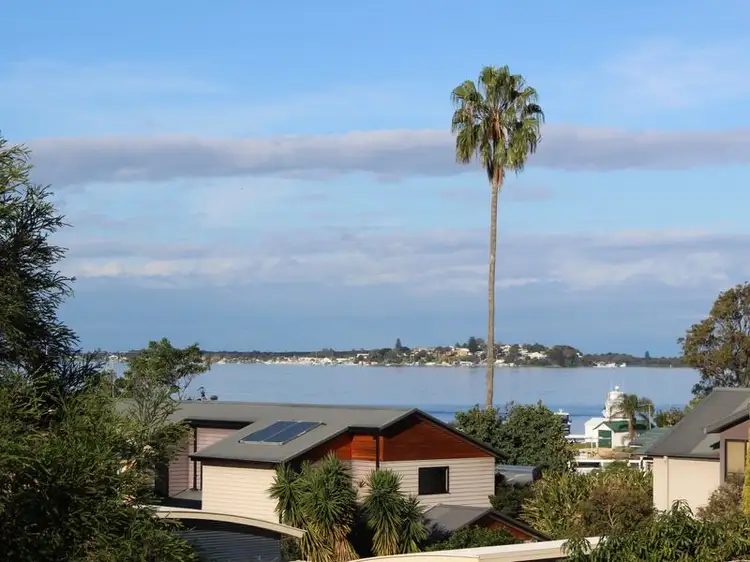 Main view of Homely house listing, 4 Rofe Street, Coal Point NSW 2283
