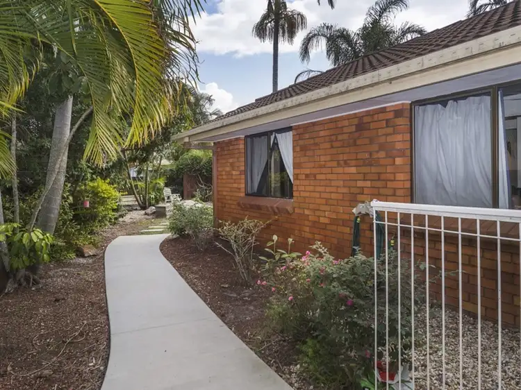 Second view of Homely house listing, 1/12 Warrie Close, Paradise Point QLD 4216