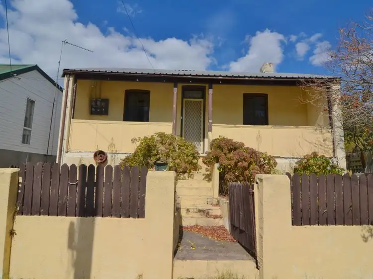 25 Bells Road, Lithgow NSW 2790