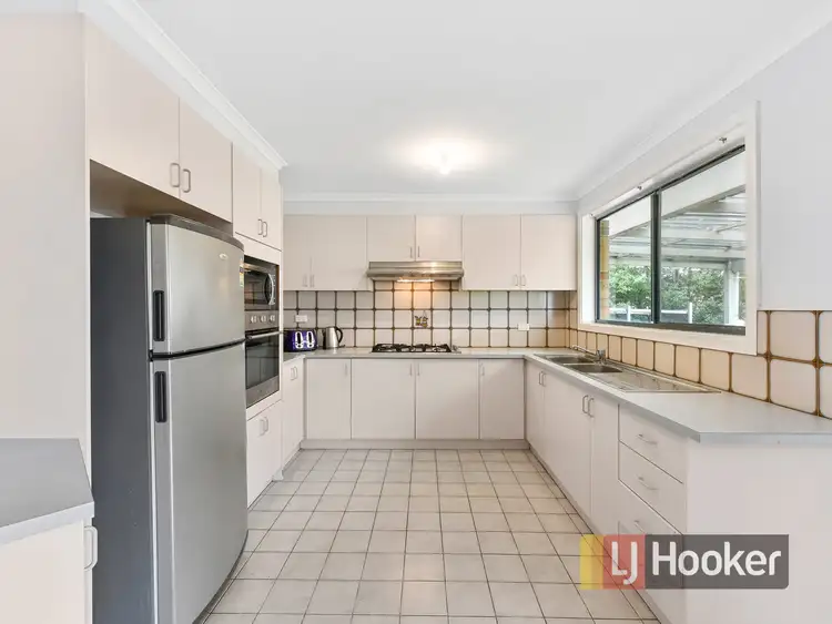 Fourth view of Homely house listing, 2/5 Jarrah Court, Narre Warren VIC 3805