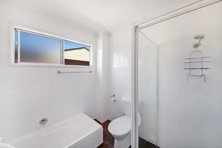 Fifth view of Homely house listing, 32 Lynnette Crescent, East Gosford NSW 2250