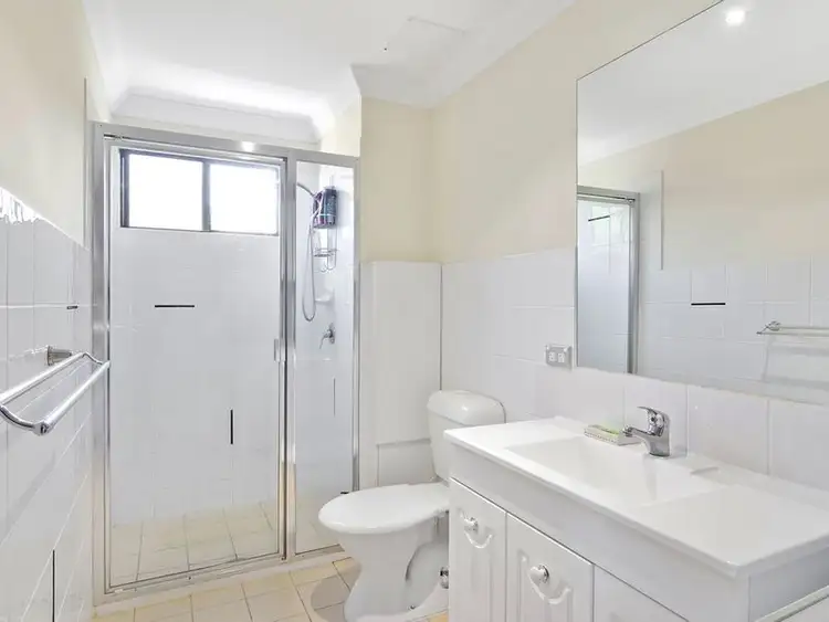 Sixth view of Homely unit listing, 4/14 Little Norman Street, Southport QLD 4215
