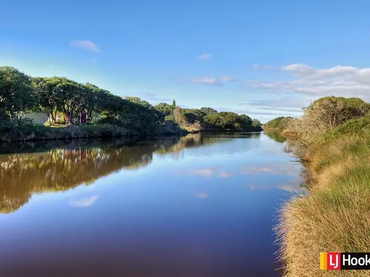 Second view of Homely house listing, 8 Backwater Retreat, Quindalup WA 6281