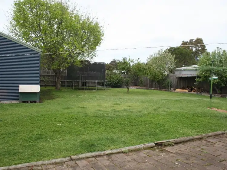 Sixth view of Homely house listing, 7 Harnham Drive, Bairnsdale VIC 3875