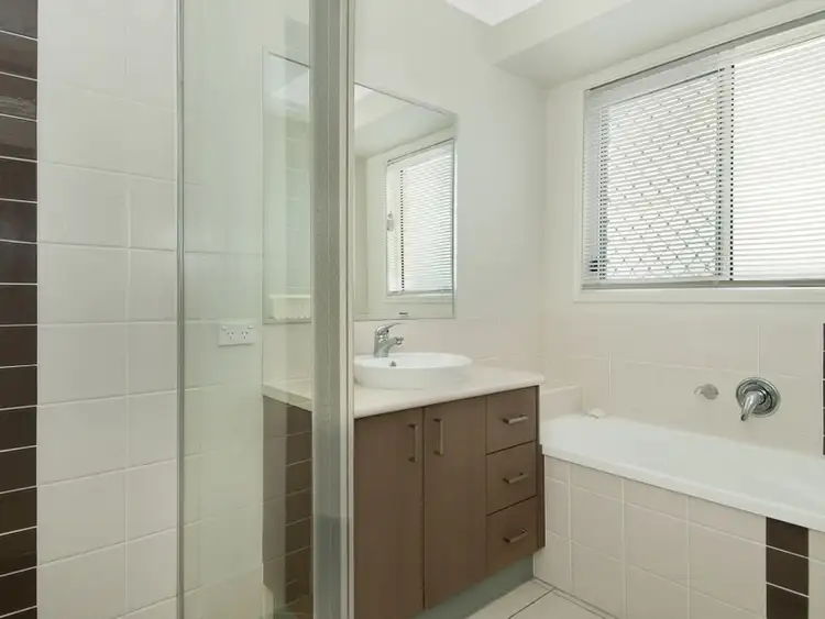Seventh view of Homely house listing, 2 Louise Court, Eagleby QLD 4207