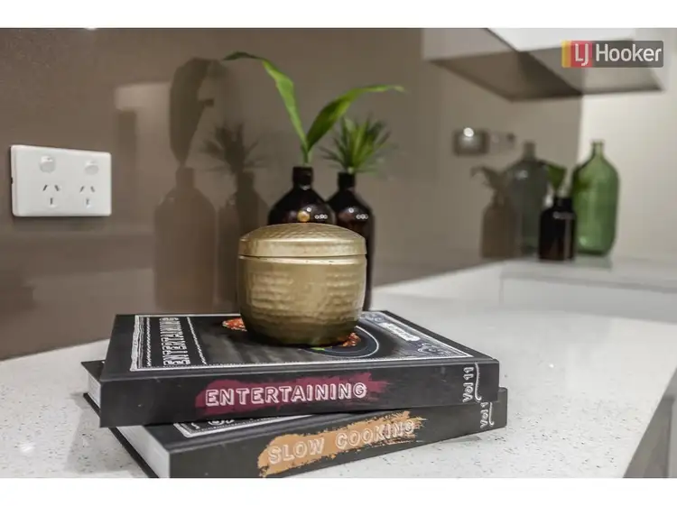 Sixth view of Homely house listing, 46 Peninsula Crescent, Craigieburn VIC 3064