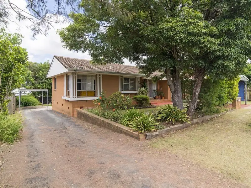 Main view of Homely semi-detached listing, 1 & 2 39 Barrymount Crescent, Mount Lofty QLD 4350