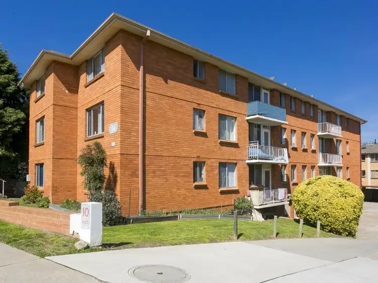 Main view of Homely unit listing, 10/34-36 Uriarra Road, Queanbeyan NSW 2620