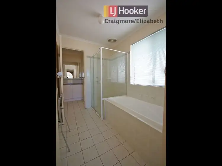 Sixth view of Homely house listing, 11 Cathy Mews, Craigmore SA 5114