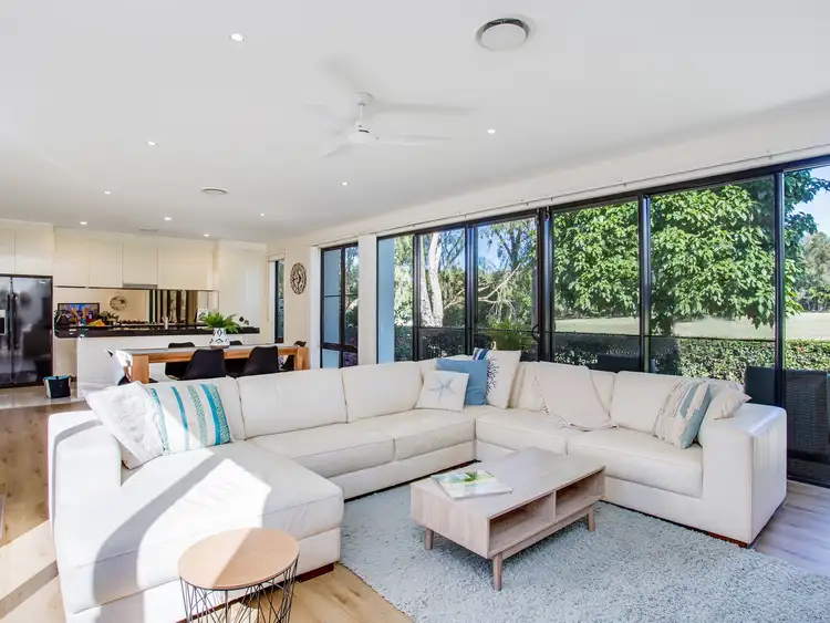 892 Medinah Avenue, Robina QLD 4226