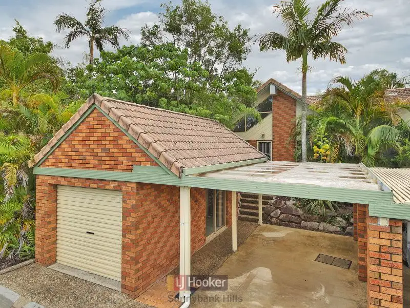 Main view of Homely townhouse listing, 18/20 Hellawell Road, Sunnybank Hills QLD 4109