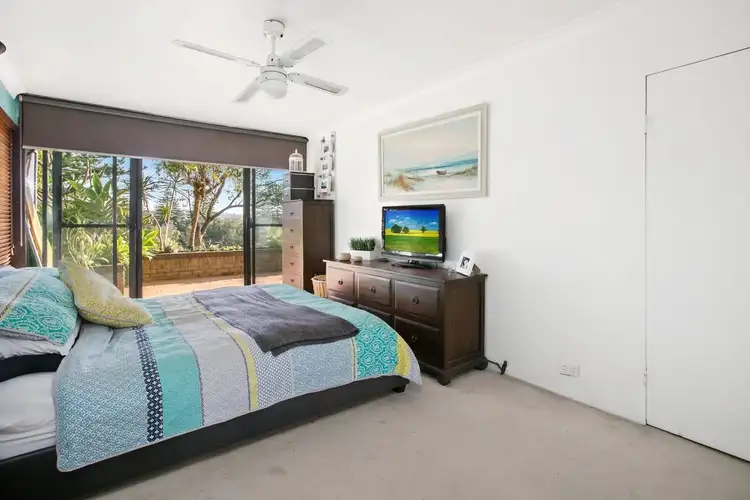 Second view of Homely apartment listing, 3/100 Queenscliff Road, Queenscliff NSW 2096
