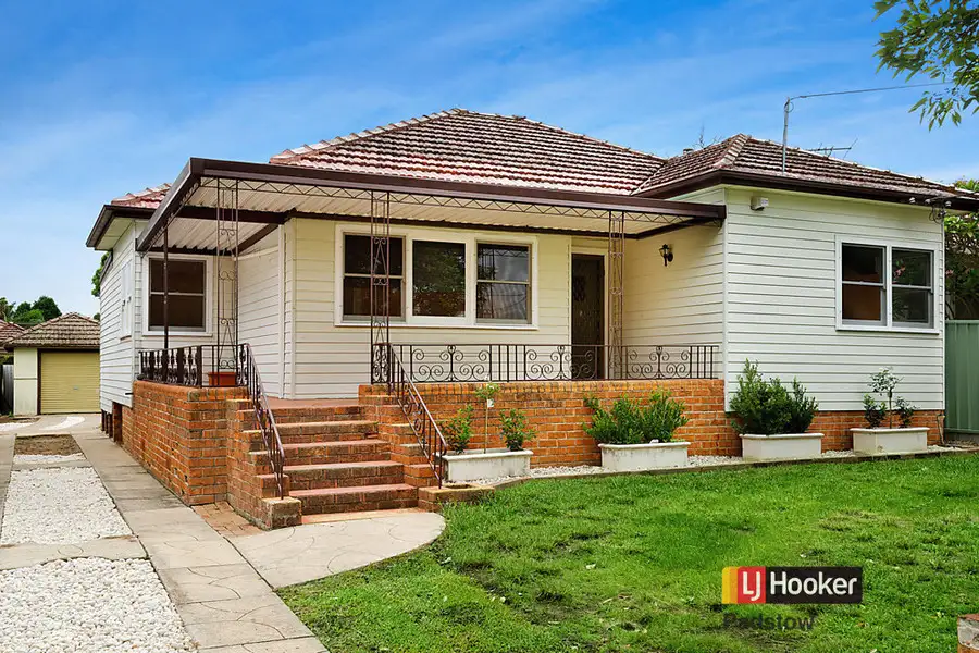 Main view of Homely house listing, 15 Chamberlain Road, Padstow NSW 2211
