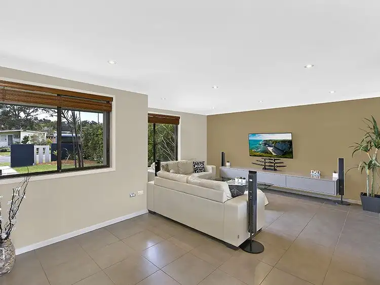 Fifth view of Homely house listing, 13 Kathleen White Crescent, Killarney Vale NSW 2261