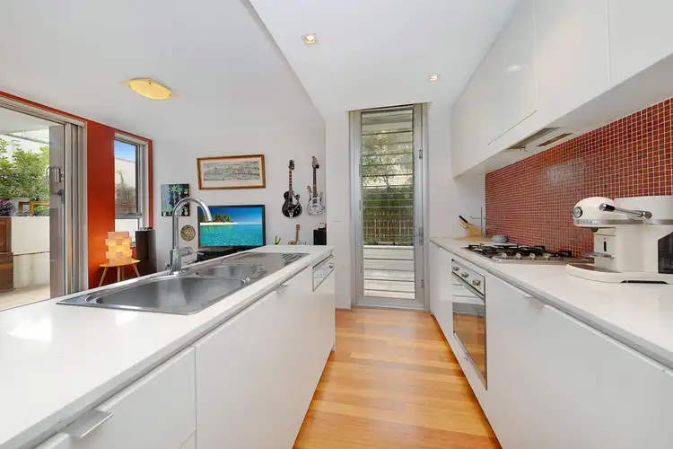 Third view of Homely apartment listing, 9/270-272 Bondi Road, Bondi NSW 2026