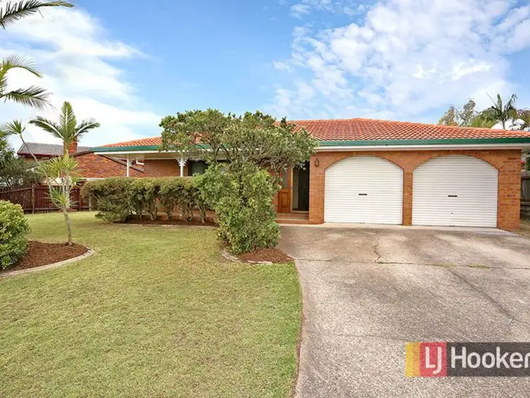 Second view of Homely house listing, 5 Briarwood Street, Carindale QLD 4152
