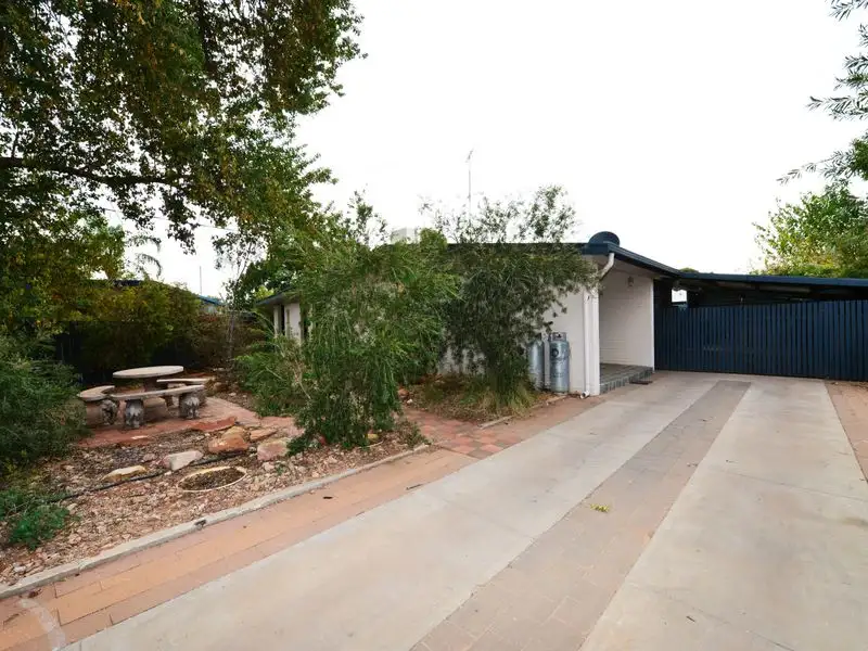 Main view of Homely house listing, 9 Roberts Crescent, Alice Springs NT 870