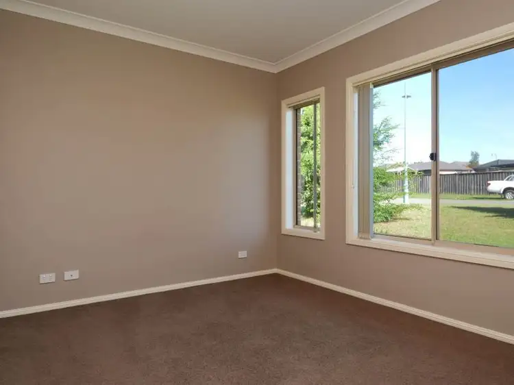 Sixth view of Homely unit listing, 2/42 Poplar Level Terrace, East Branxton NSW 2335