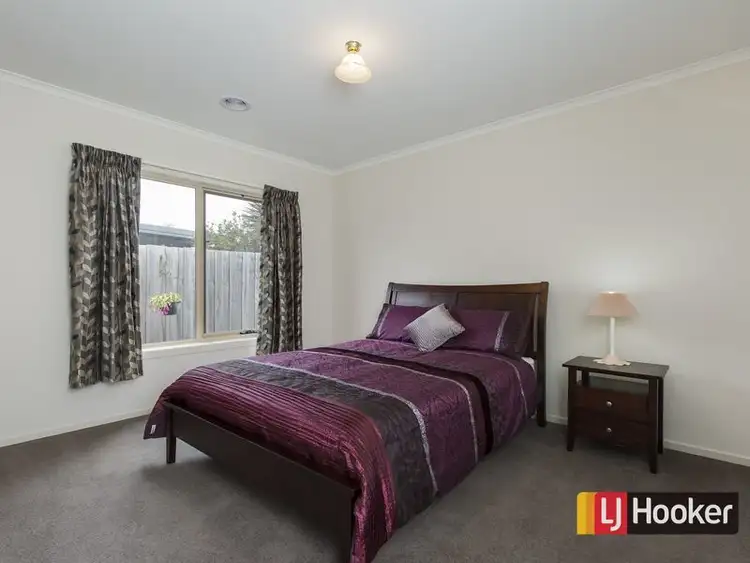 Sixth view of Homely house listing, 7 Surrey Place, Inverloch VIC 3996