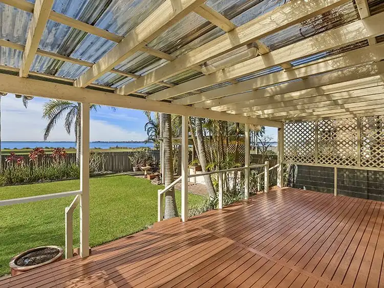 Fourth view of Homely house listing, 307 Lakedge Avenue, Berkeley Vale NSW 2261