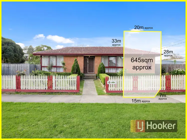 Second view of Homely house listing, 32 Laurel Avenue, Doveton VIC 3177