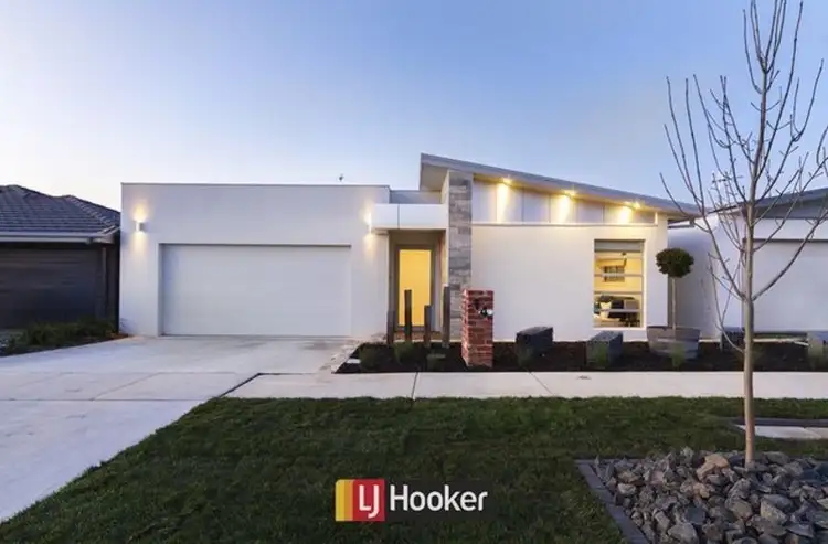 14 Maranunga Crescent, Crace ACT 2911