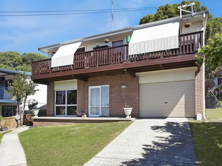 Main view of Homely house listing, 12 Maitland Avenue, Sunshine NSW 2264