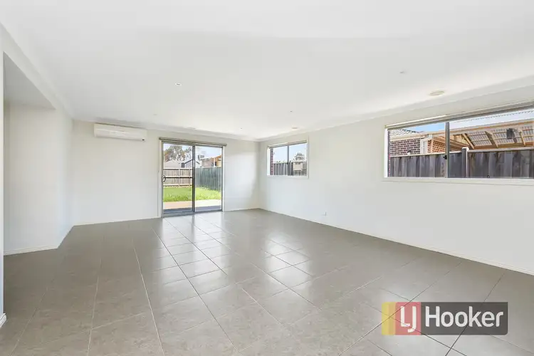 Fifth view of Homely house listing, 9 Wesson Way, Cranbourne East VIC 3977