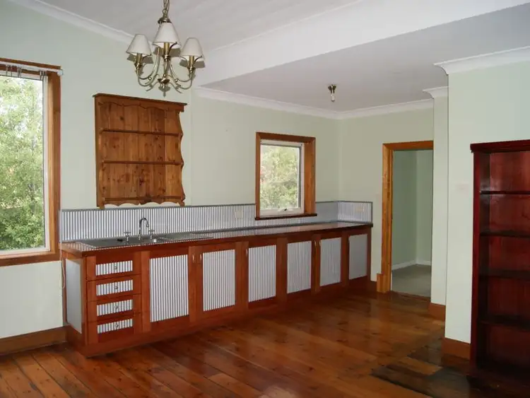Third view of Homely house listing, 6 Gibbs Place, Bairnsdale VIC 3875
